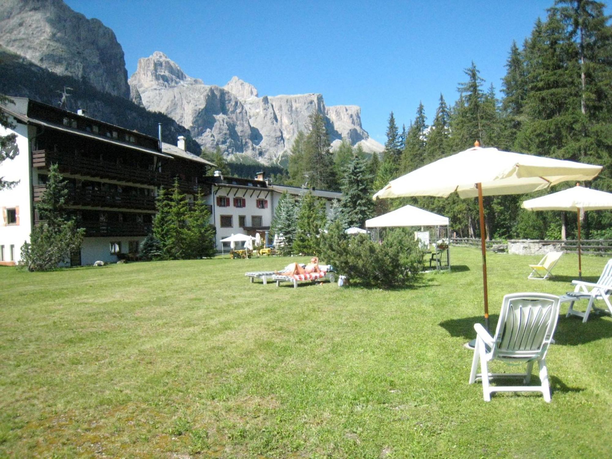 Residence Salvan Corvara In Badia Exterior foto
