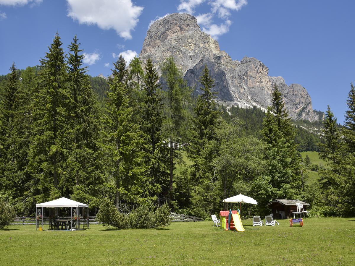 Residence Salvan Corvara In Badia Exterior foto